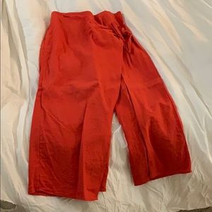 Midicalf linen pants with sash over front with tie